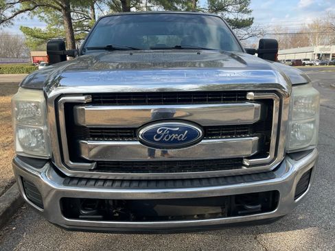 Used 2011 Ford F250 XLT w/ Advanced Security Group image 8