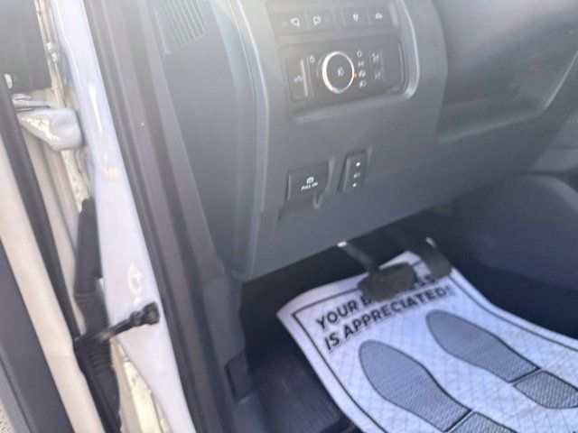 Used 2023 Ford F250 Platinum AWD/4WD image 19