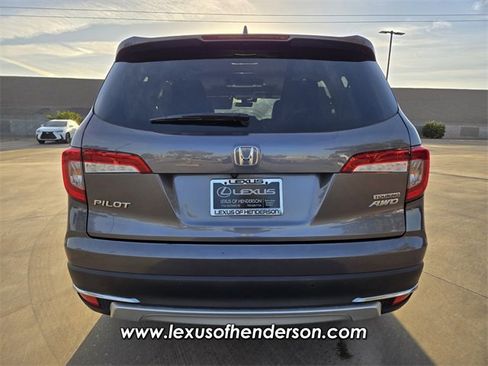 Used 2021 Honda Pilot Touring image 5