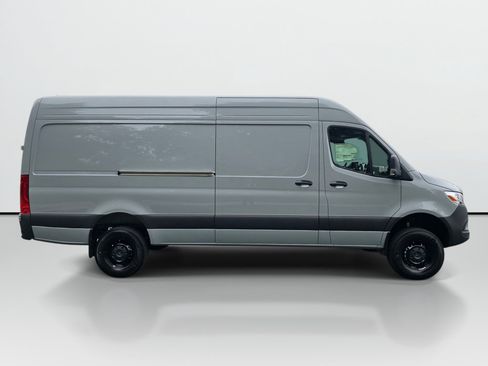 New 2026 Mercedes-Benz Sprinter 2500 image 7