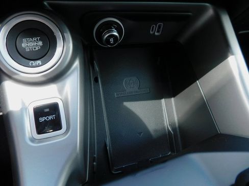 New 2024 Dodge Hornet R/T Plus w/ Track Pack image 30