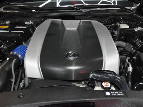 Used 2018 Lexus IS 350 AWD image 30