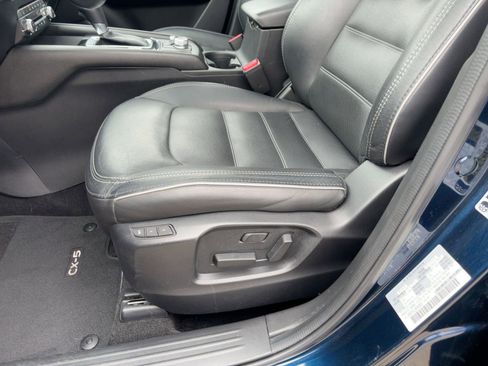 Used 2025 MAZDA CX-5 AWD 2.5 S w/ Preferred Package image 14