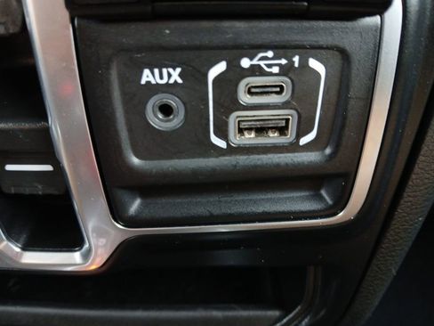 Used 2021 Jeep Wrangler Unlimited Sahara w/ Cold Weather Group image 5