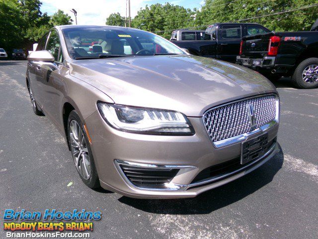 Used 2020 Lincoln MKZ AWD w/ Convenience Package image 1
