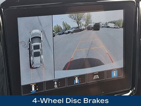 Used 2023 Chevrolet Traverse RS AWD/4WD image 13