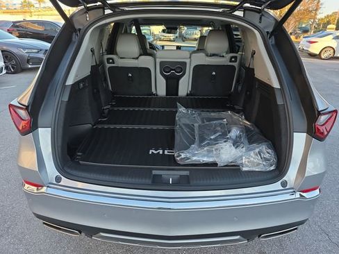 New 2026 Acura MDX w/ Technology Package FWD image 36