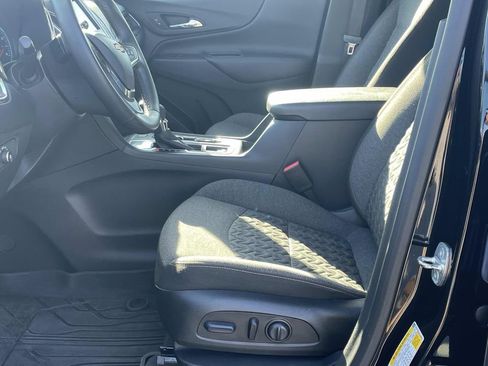 Used 2024 Chevrolet Equinox LT w/ LPO, Floor Liner Package image 18