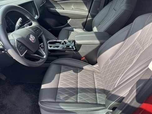 Certified 2023 Buick Envision Avenir image 34