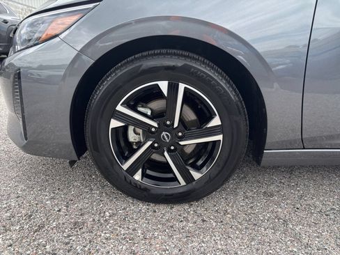 Used 2025 Nissan Sentra SV FWD image 27
