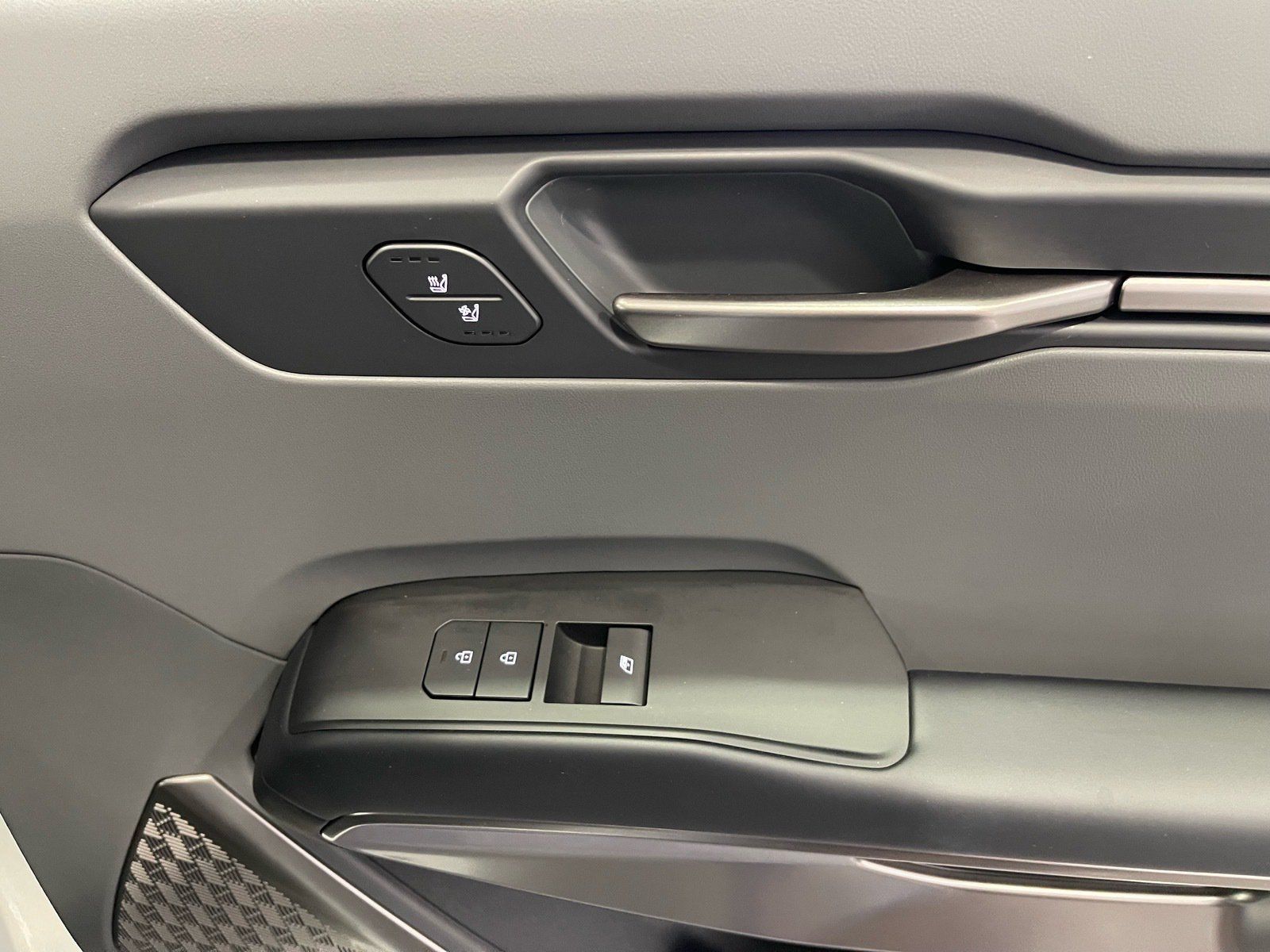 Used 2024 Kia EV9 Light RWD image 40