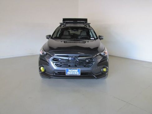 Used 2024 Subaru Crosstrek 2.0i Premium w/ Crosstrek Mirror Package AWD/4WD image 2