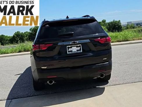 Used 2023 Chevrolet Traverse RS AWD/4WD image 7