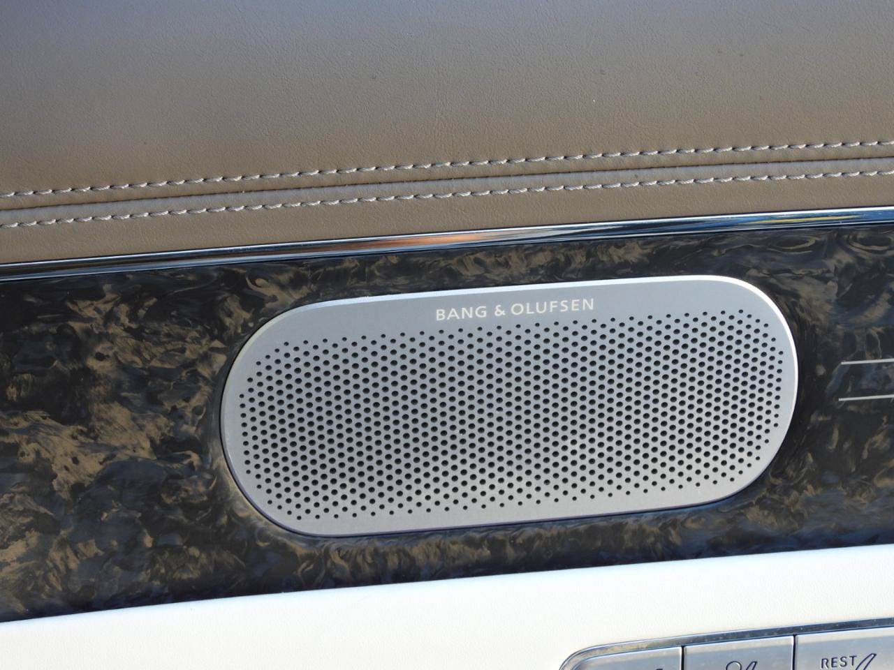 Used 2023 Genesis G90 3.5T AWD/4WD image 90