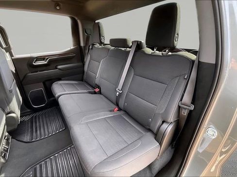 Used 2023 Chevrolet Silverado 1500 LT image 16