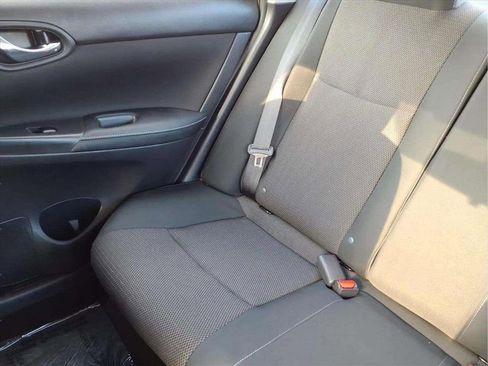 Used 2019 Nissan Sentra S w/ Appearance Package image 16