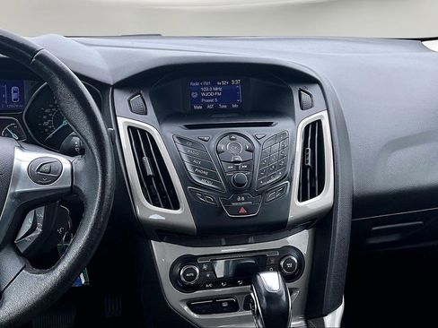 Used 2012 Ford Focus SEL image 9