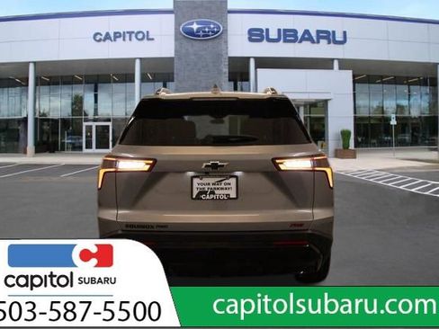 Used 2025 Chevrolet Equinox RS AWD/4WD image 6