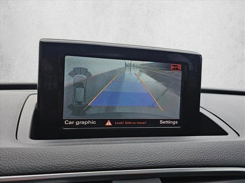 Used 2018 Audi Q3 2.0T Premium image 25