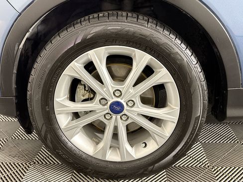 Used 2018 Ford Escape SEL image 36