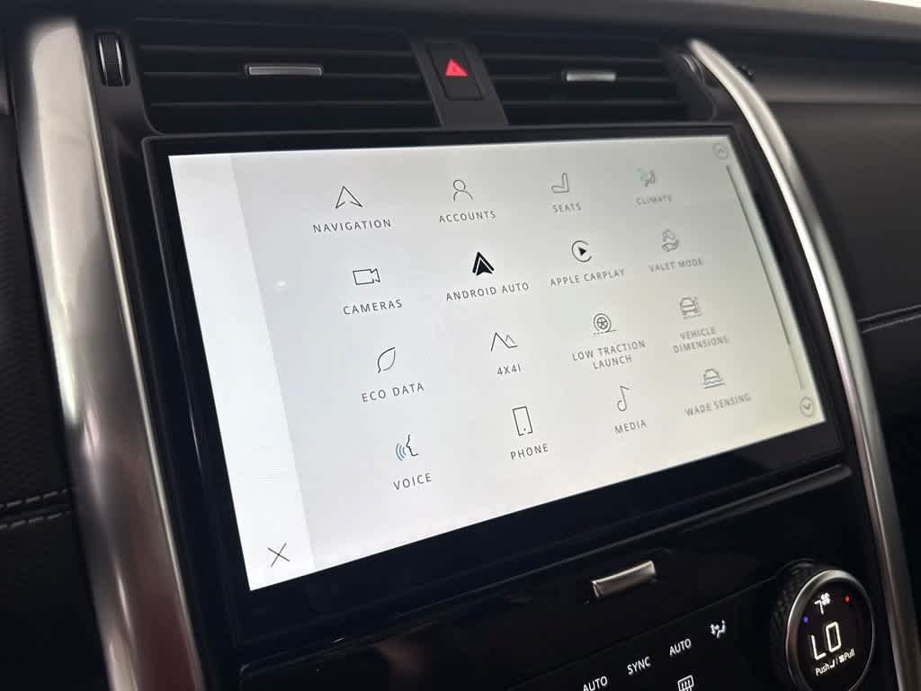 New 2026 Land Rover Discovery Limited Edition AWD/4WD image 40