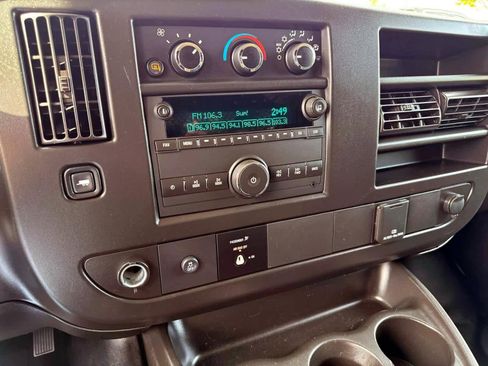 Used 2024 GMC Savana 2500 w/ Driver Convenience Package image 16