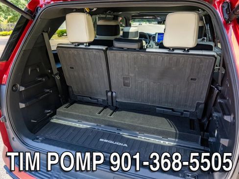 Used 2023 Toyota Sequoia Capstone AWD/4WD image 16