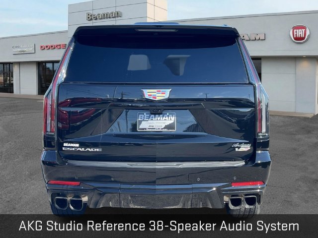 Used 2026 Cadillac Escalade V AWD/4WD image 6