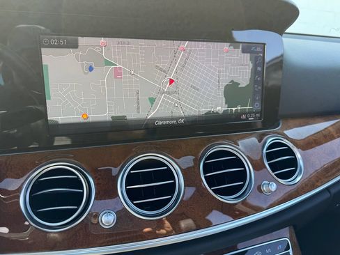 Used 2019 Mercedes-Benz E 450 4MATIC Wagon w/ Premium Package image 49