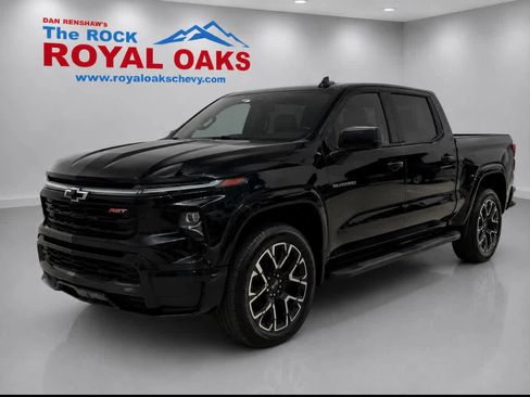 New 2025 Chevrolet Silverado EV RST AWD/4WD image 1