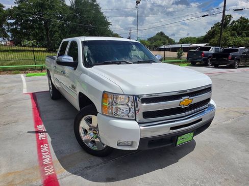 Used 2009 Chevrolet Silverado 1500 LT w/ Regional Value Package RWD image 54