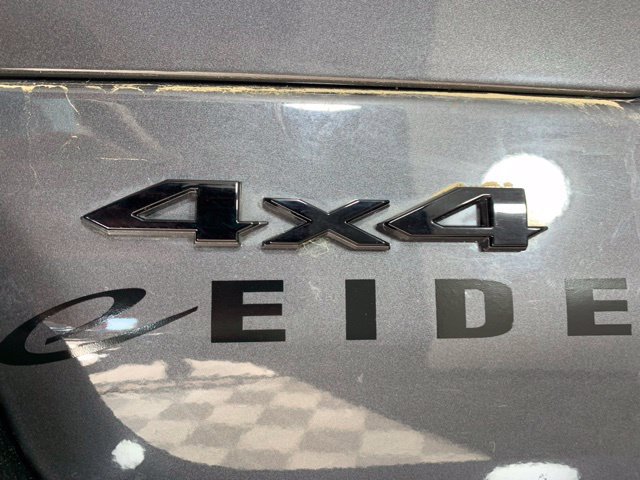 Used 2023 Jeep Grand Cherokee Altitude AWD/4WD image 39