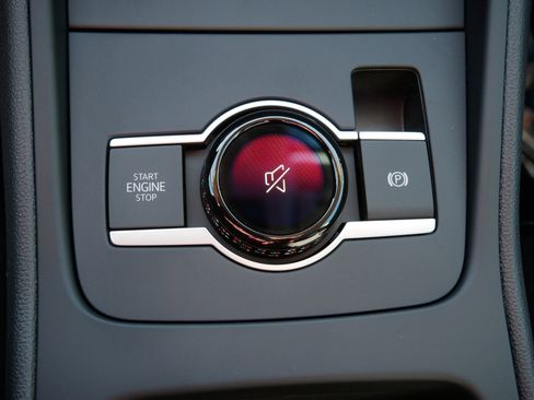 New 2026 Volkswagen Tiguan SE AWD/4WD image 10