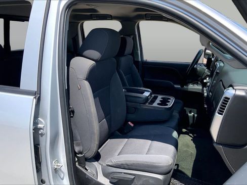 Used 2018 Chevrolet Silverado 1500 LT w/ Texas Edition RWD image 8
