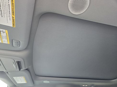 Used 2023 Ford F250 Lariat w/ Lariat Ultimate Package image 24