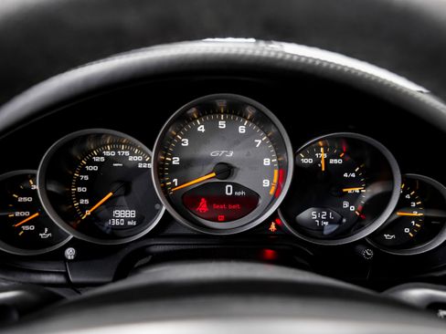 Used 2010 Porsche 911 GT3 image 8