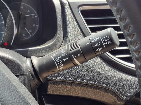 Used 2015 Honda CR-V Touring image 18