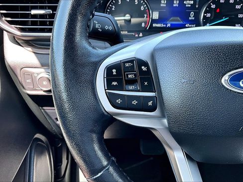 Used 2021 Ford Explorer Limited AWD/4WD image 19