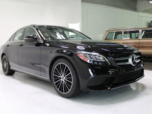 Used 2019 Mercedes-Benz C 300 Sedan image 9