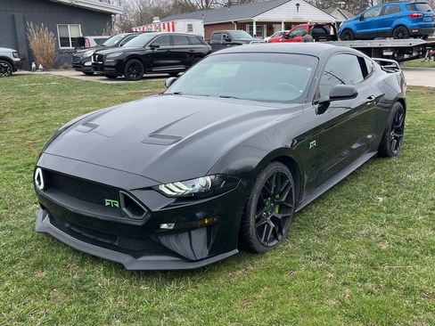 Used 2018 Ford Mustang GT Premium w/ GT Performance Package image 2