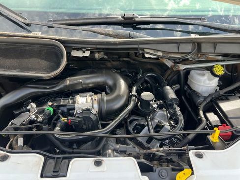 Used 2023 Ford Transit 250 Medium Roof AWD w/ Load Area Protection Package image 25
