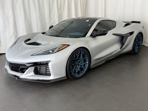 Used 2026 Chevrolet Corvette ZR1 w/ Stealth Interior Trim Package RWD image 1