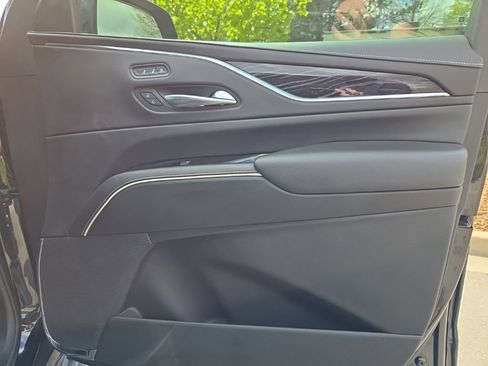 Used 2023 Cadillac Escalade ESV V image 24