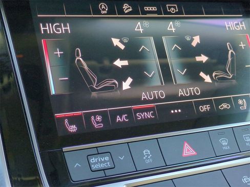 Used 2025 Audi Q8 Premium Plus image 24