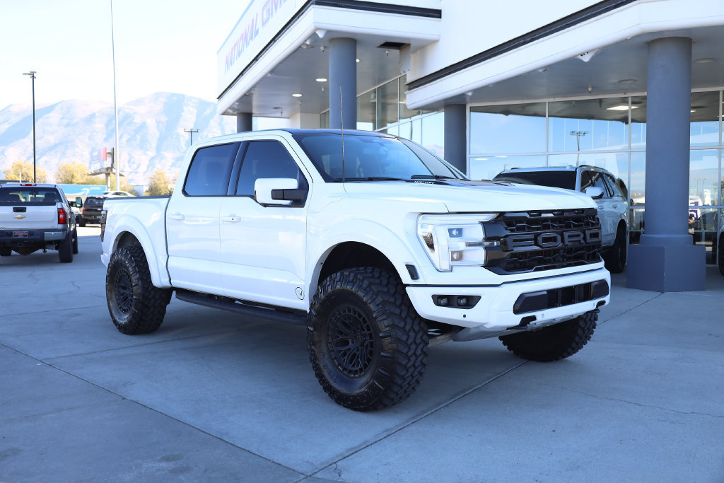 Used 2025 Ford F150 Raptor AWD/4WD image 8