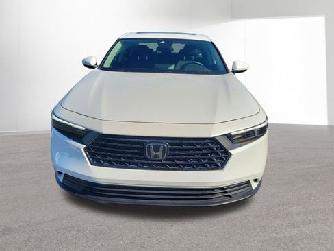 Certified 2023 Honda Accord EX image 18