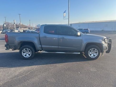 Used 2021 Chevrolet Colorado LT w/ LT Convenience Package image 5