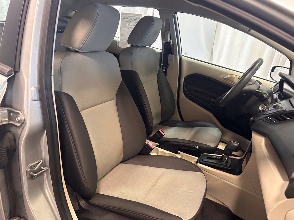 Used 2013 Ford Fiesta S FWD image 19