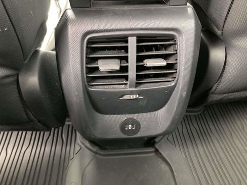 Used 2024 Ford Mustang Mach-E Premium image 19