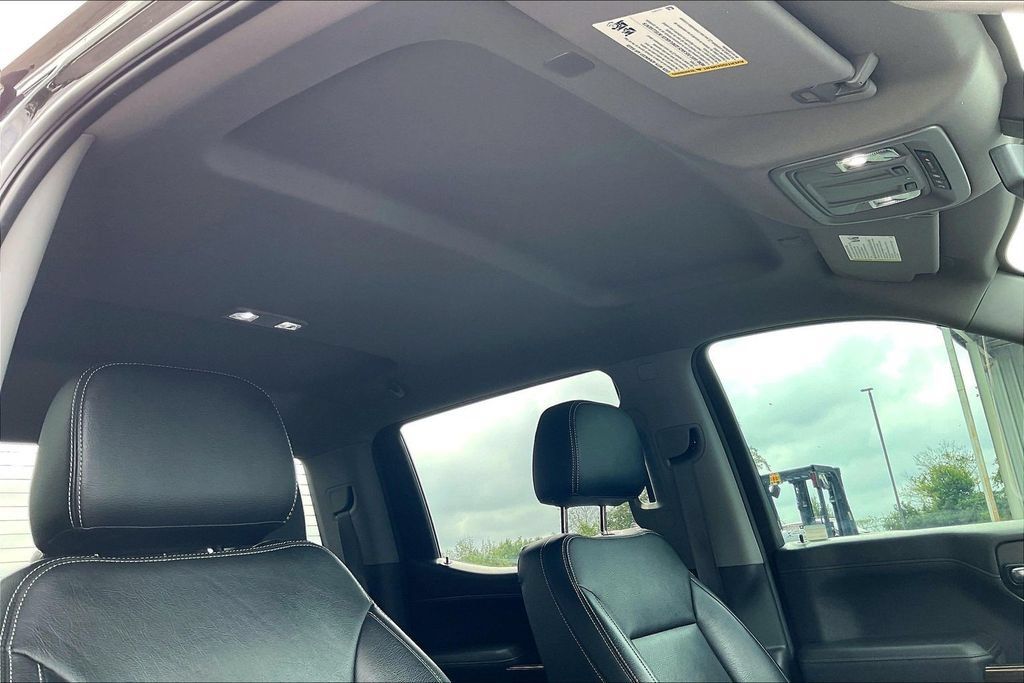 Used 2021 Chevrolet Silverado 1500 RST AWD/4WD image 23